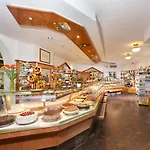 Greinwald Hotel 3*